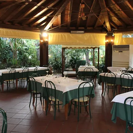 La Locanda Del Borgo 2* Rome